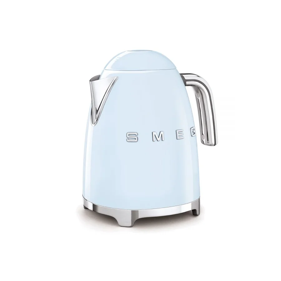 Kettle in pastel blue
