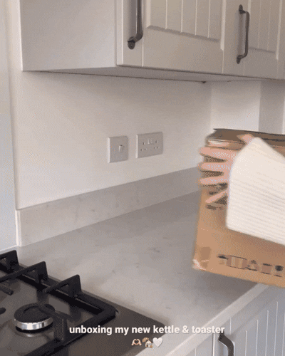 Unboxing the kettle and toaster